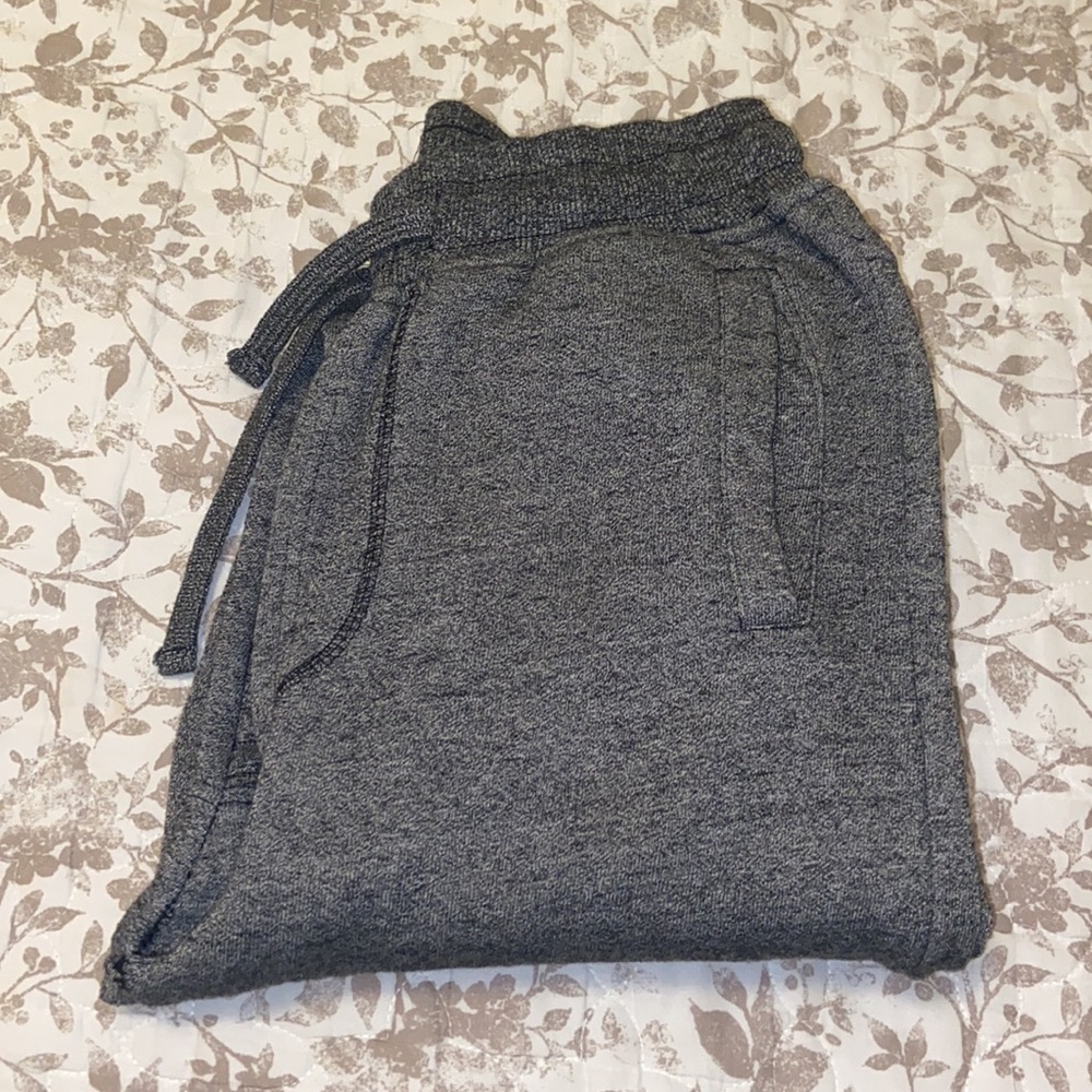Swiss Cross Men’s Large Grey Joggers